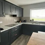 Spacious 5br - Country View - Close To Galway Belclare