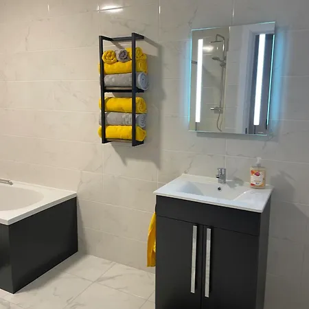 Spacious 5br - Country View - Close To Galway * Belclare