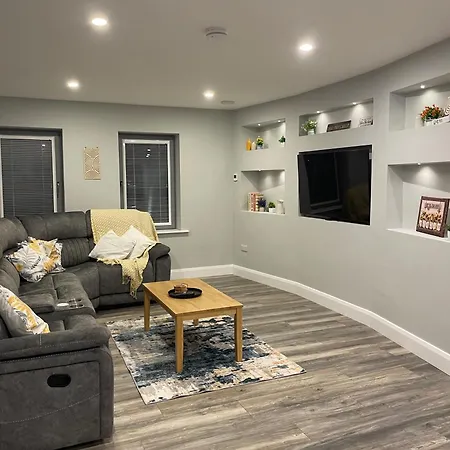 Σπίτι διακοπών Spacious 5br - Country View - Close To Galway