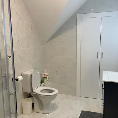 Σπίτι διακοπών Spacious 5br - Country View - Close To Galway *