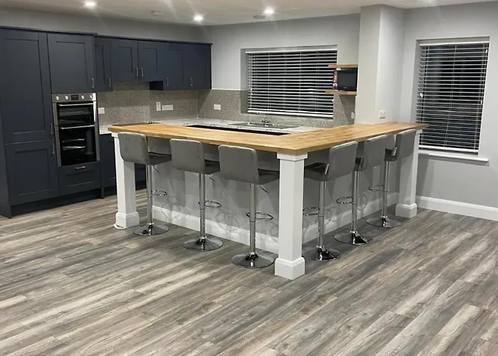 Spacious 5br - Country View - Close To Galway 펜션