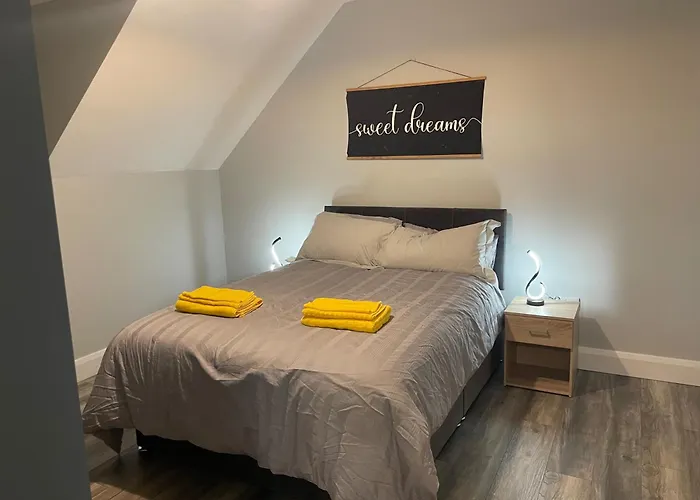 Spacious 5br - Country View - Close To Galway 펜션 Belclare