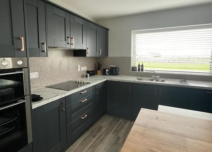 Spacious 5br - Country View - Close To Galway Belclare